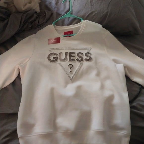 GUESS SWEATER - Picture 1 of 2